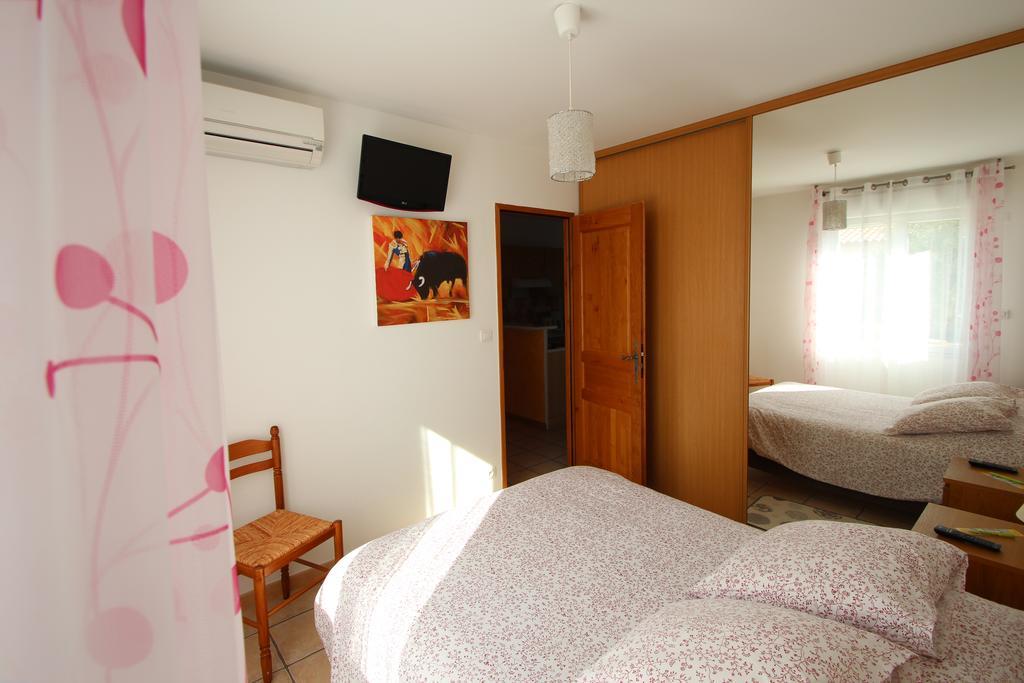 סנט-מרטין-דה-קרו Hotel Et Residence De La Transhumance חדר תמונה